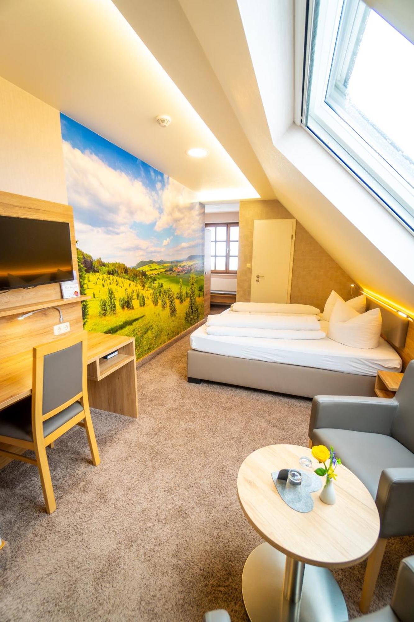 Landhotel Zur Gruenen Kutte Bernshausen Ngoại thất bức ảnh