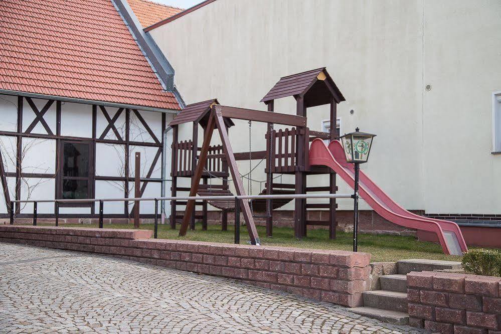 Landhotel Zur Gruenen Kutte Bernshausen Ngoại thất bức ảnh