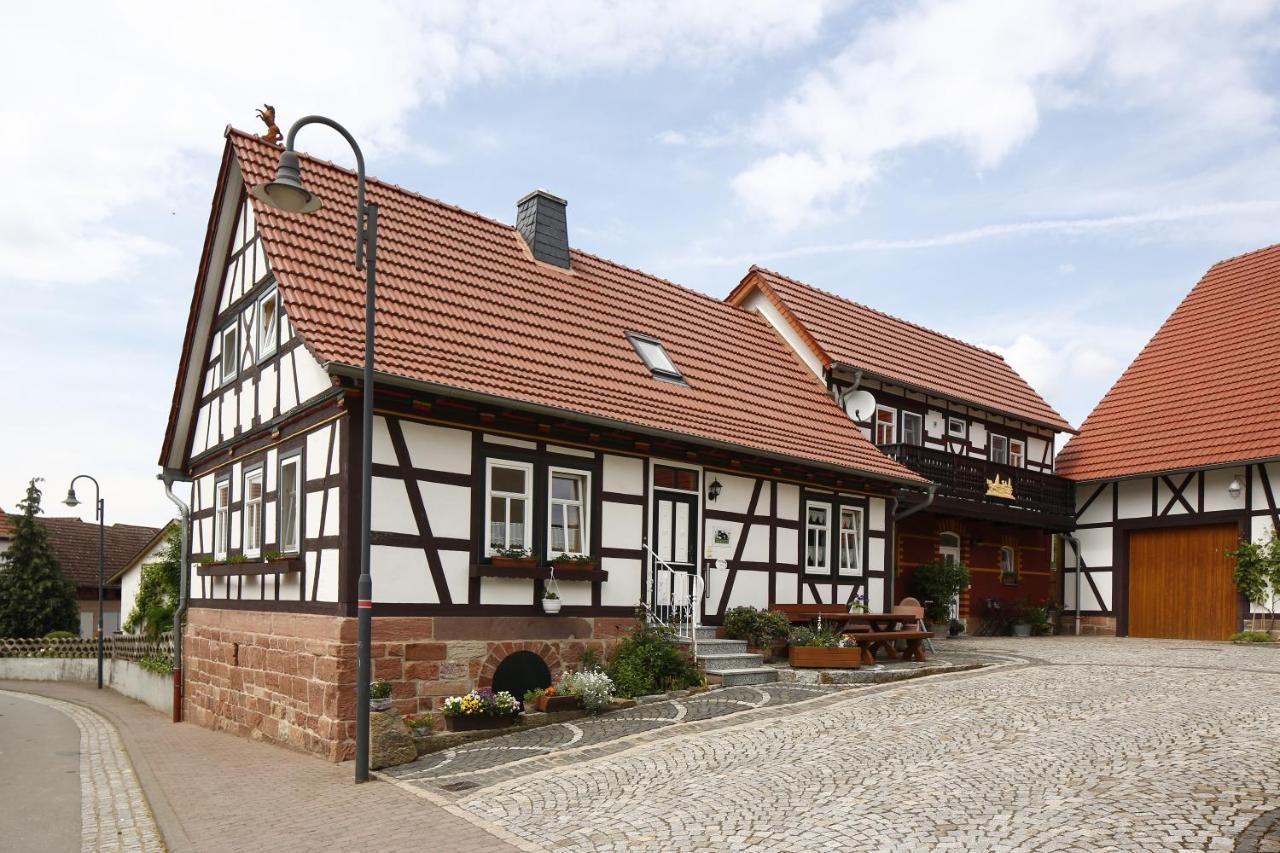 Landhotel Zur Gruenen Kutte Bernshausen Ngoại thất bức ảnh